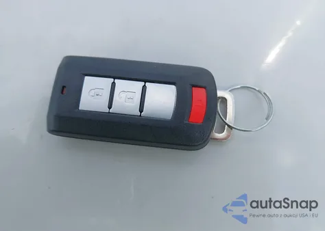 2022 Mitsubishi Eclipse Cross из США, поврежденный, VIN JA4ATWAA7NZ046184